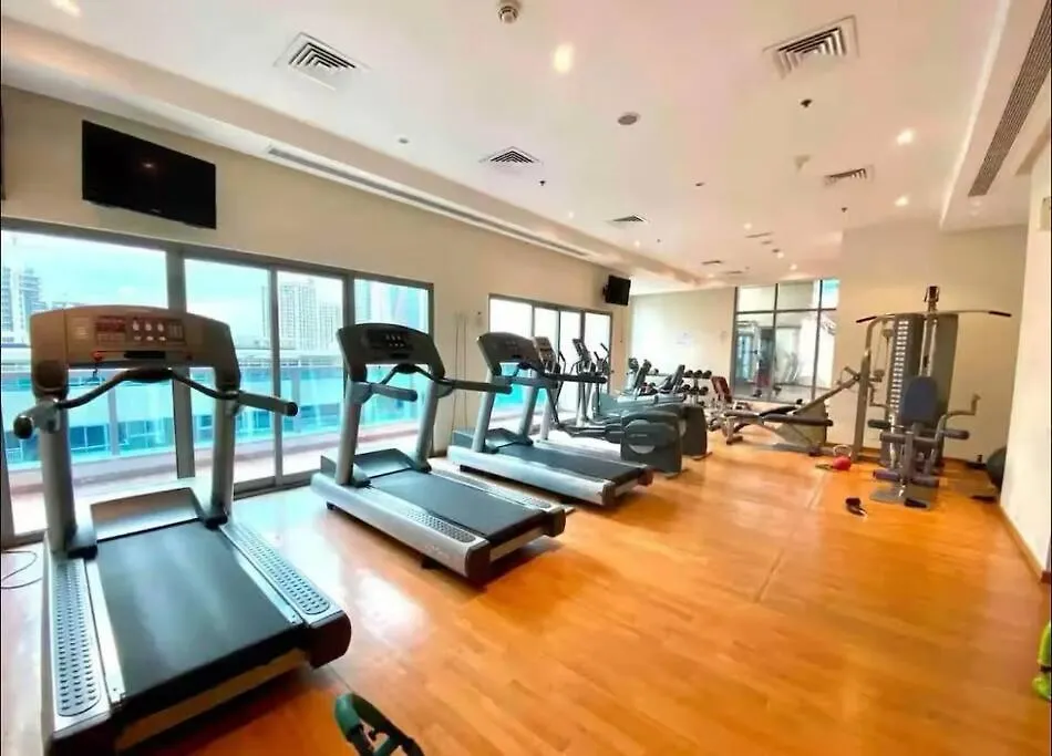 Stylish Studio With Stunning Dubai Marina View