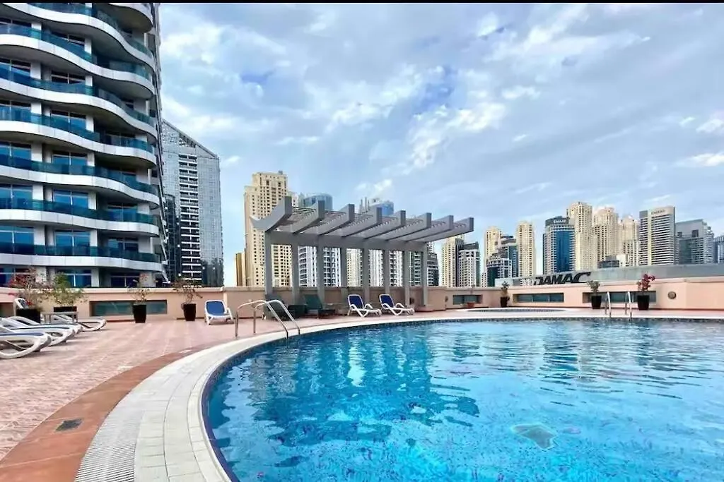 Stylish Studio With Stunning Dubai Marina View Apartment