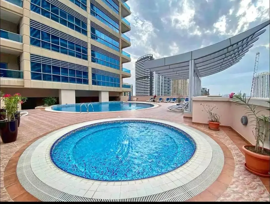 Apartment Stylish Studio With Stunning Dubai Marina View
