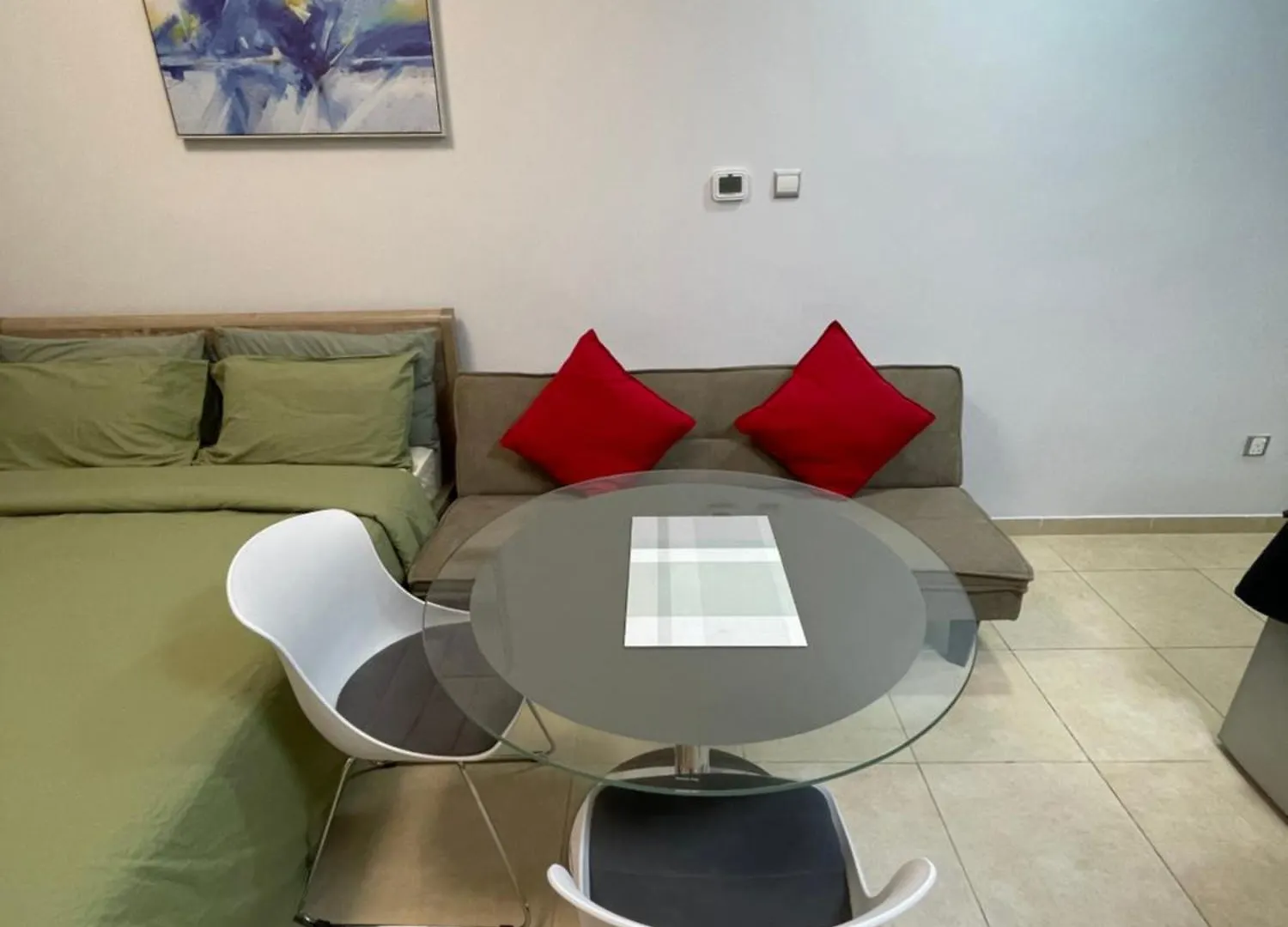 Stylish Studio With Stunning Dubai Marina View United Arab Emirates